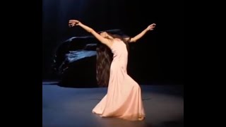 PINA BAUSCH ⏤ Vollmond [upl. by Malcolm]