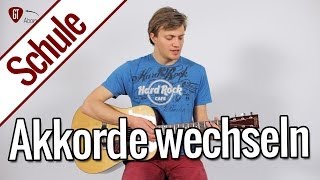 Tricks zum einfachen Akkorde wechseln  Gitarrenschule [upl. by Cruz187]