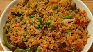 Comment Je Prépare Mon Riz À La Sauce Tomate Et Au Légumes Riz Boulayi [upl. by Arrim884]