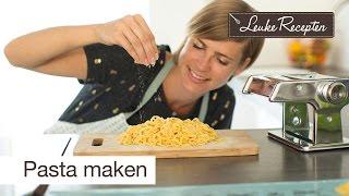 Pasta maken [upl. by Shuman]